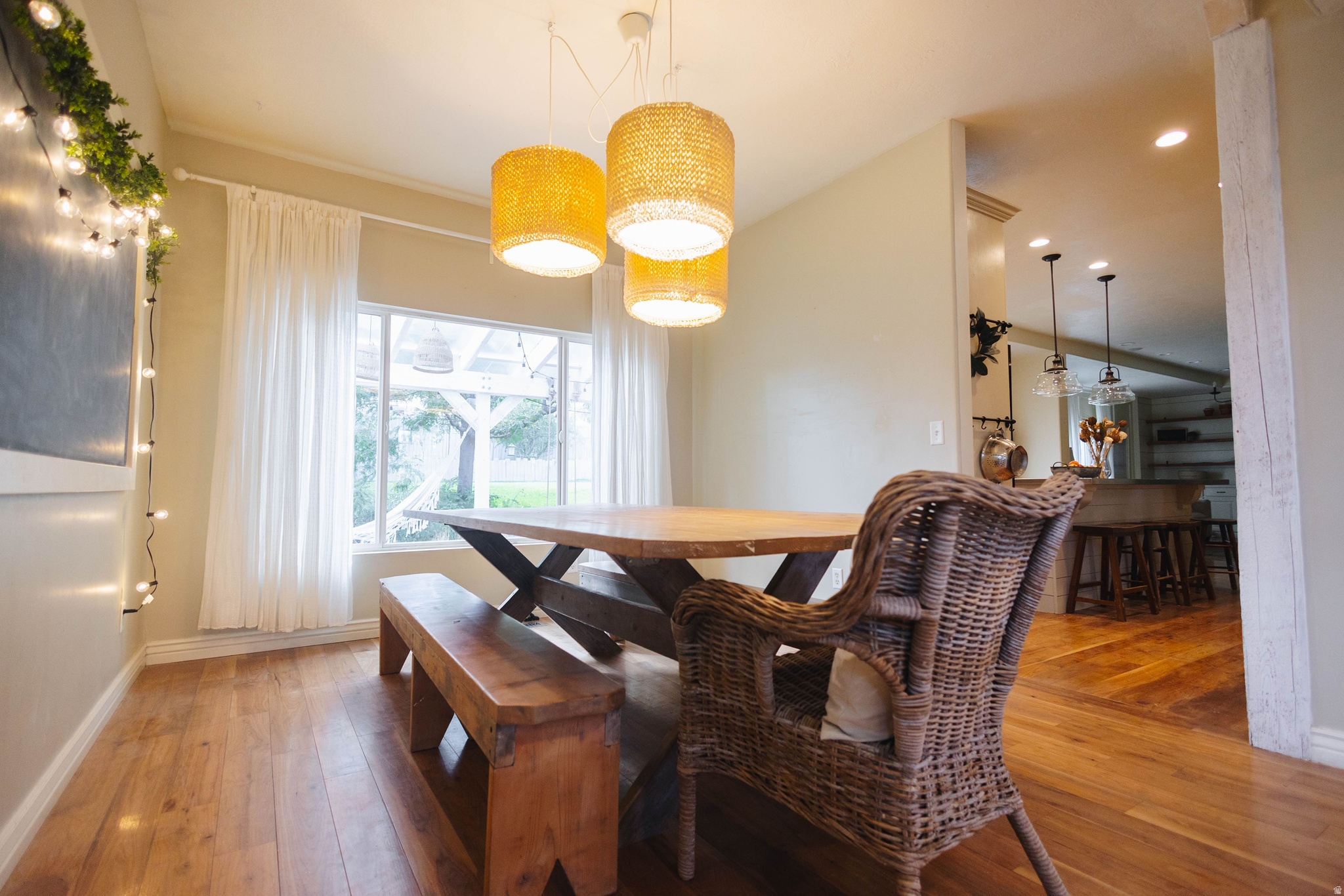 SILVER LAKE - Residential