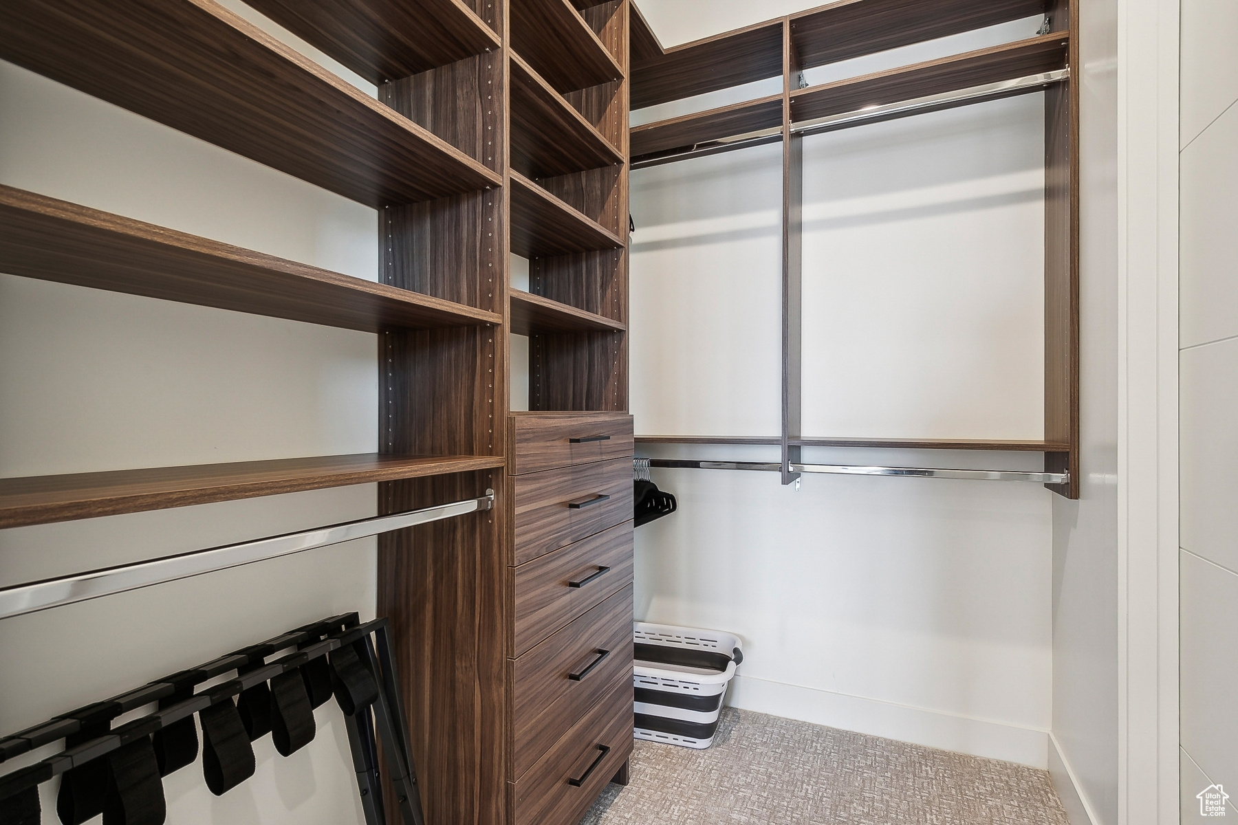 SKYRIDGE - Residential