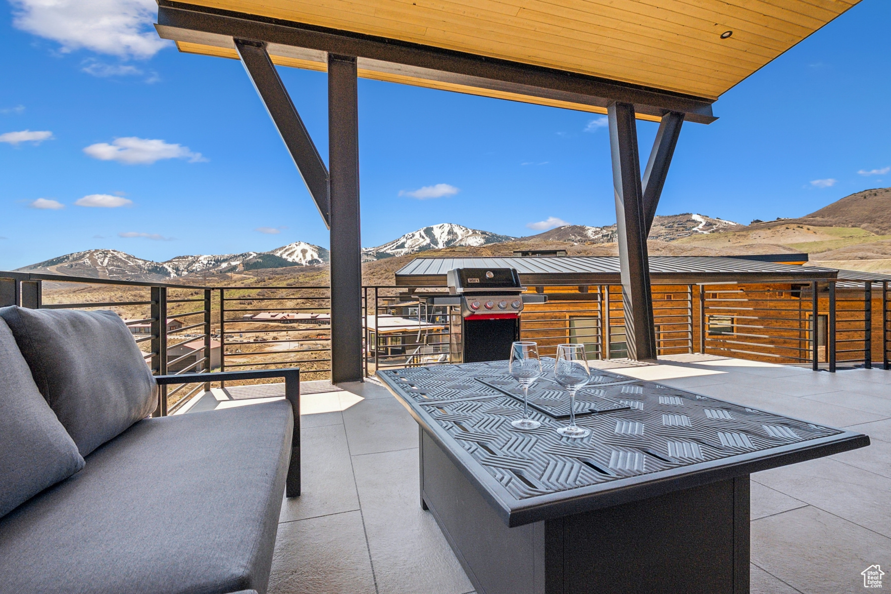 SKYRIDGE - Residential