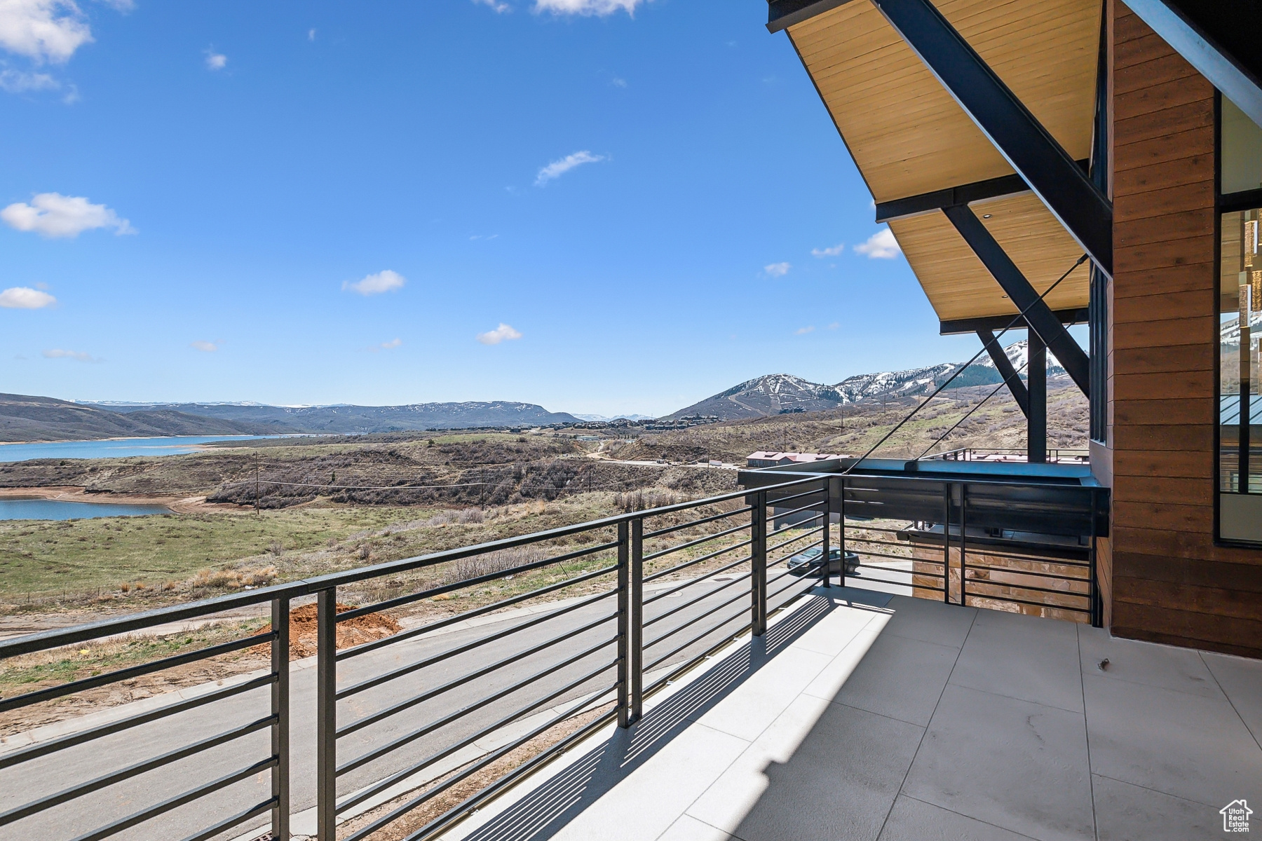 SKYRIDGE - Residential