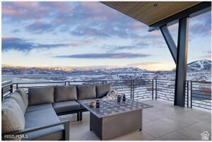 SKYRIDGE - Residential