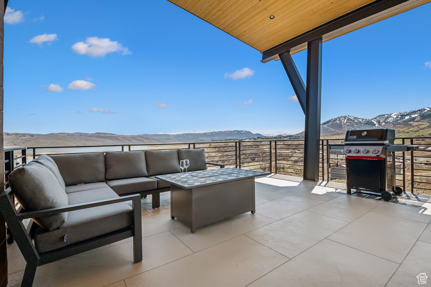 SKYRIDGE - Residential