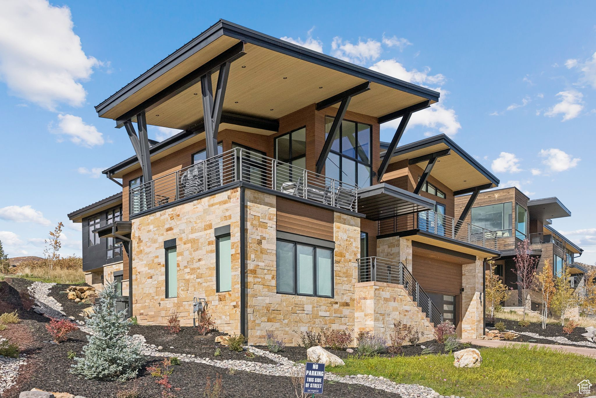 SKYRIDGE - Residential