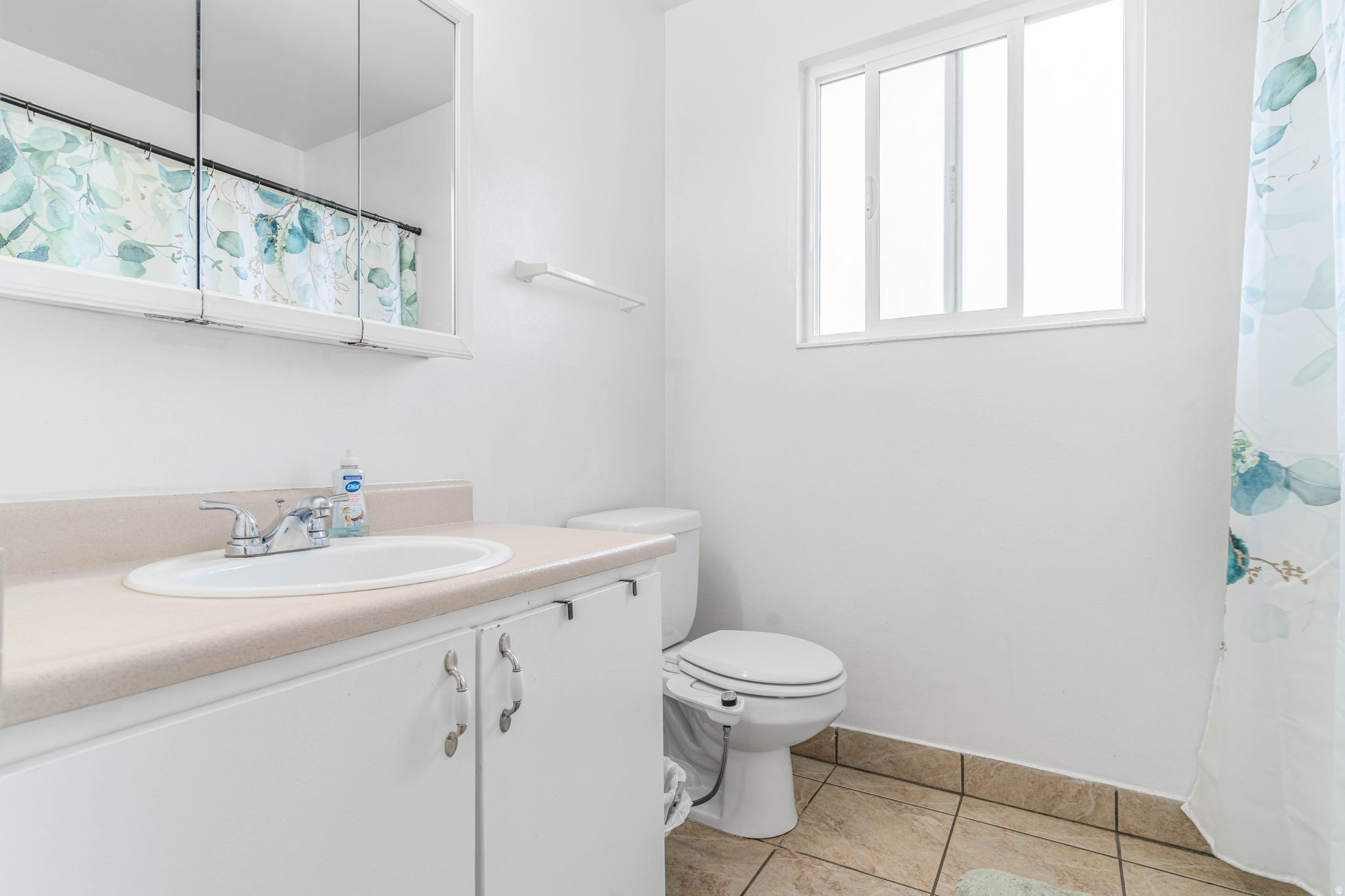 MISTY HILLS - Residential