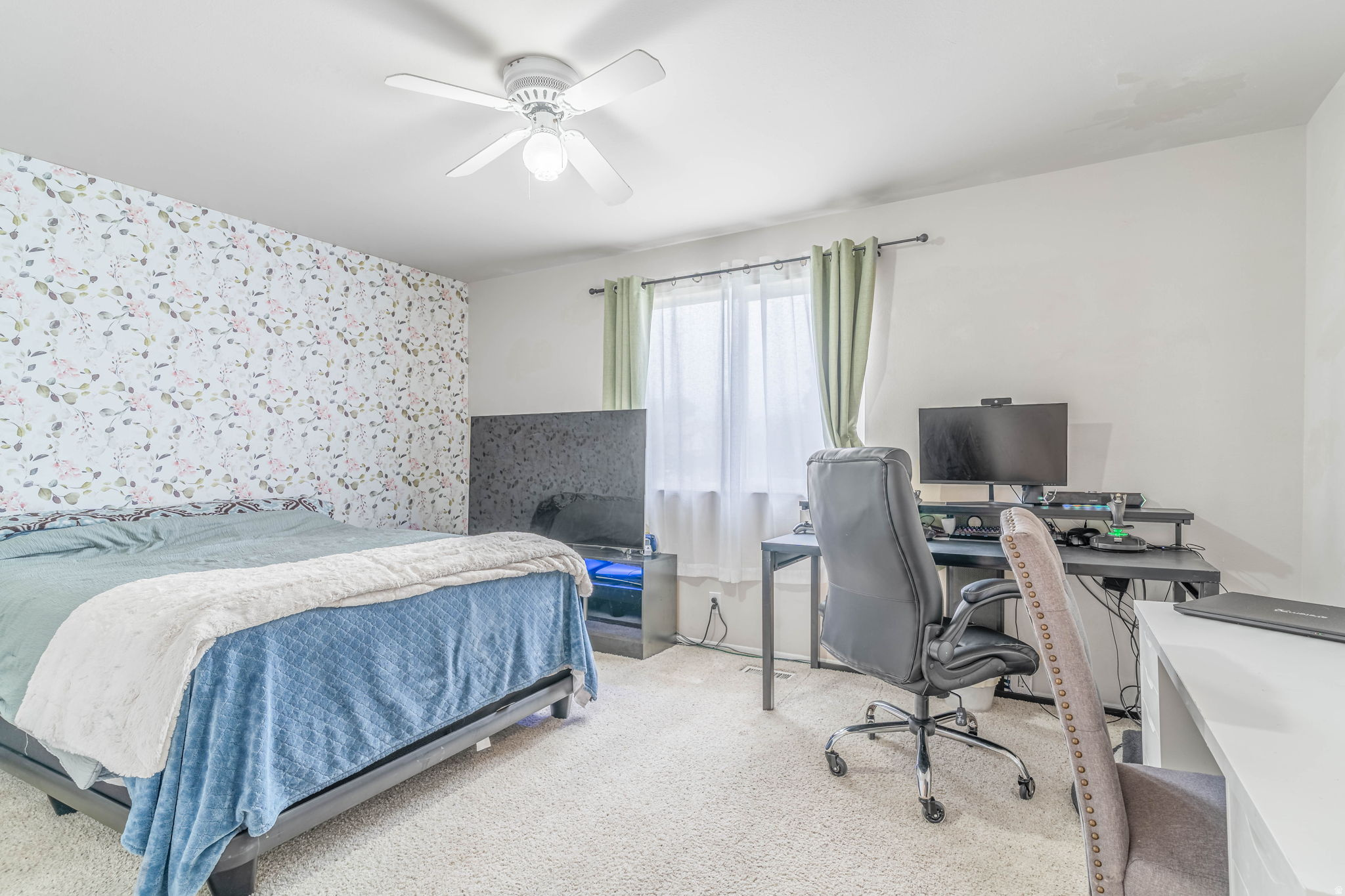 MISTY HILLS - Residential