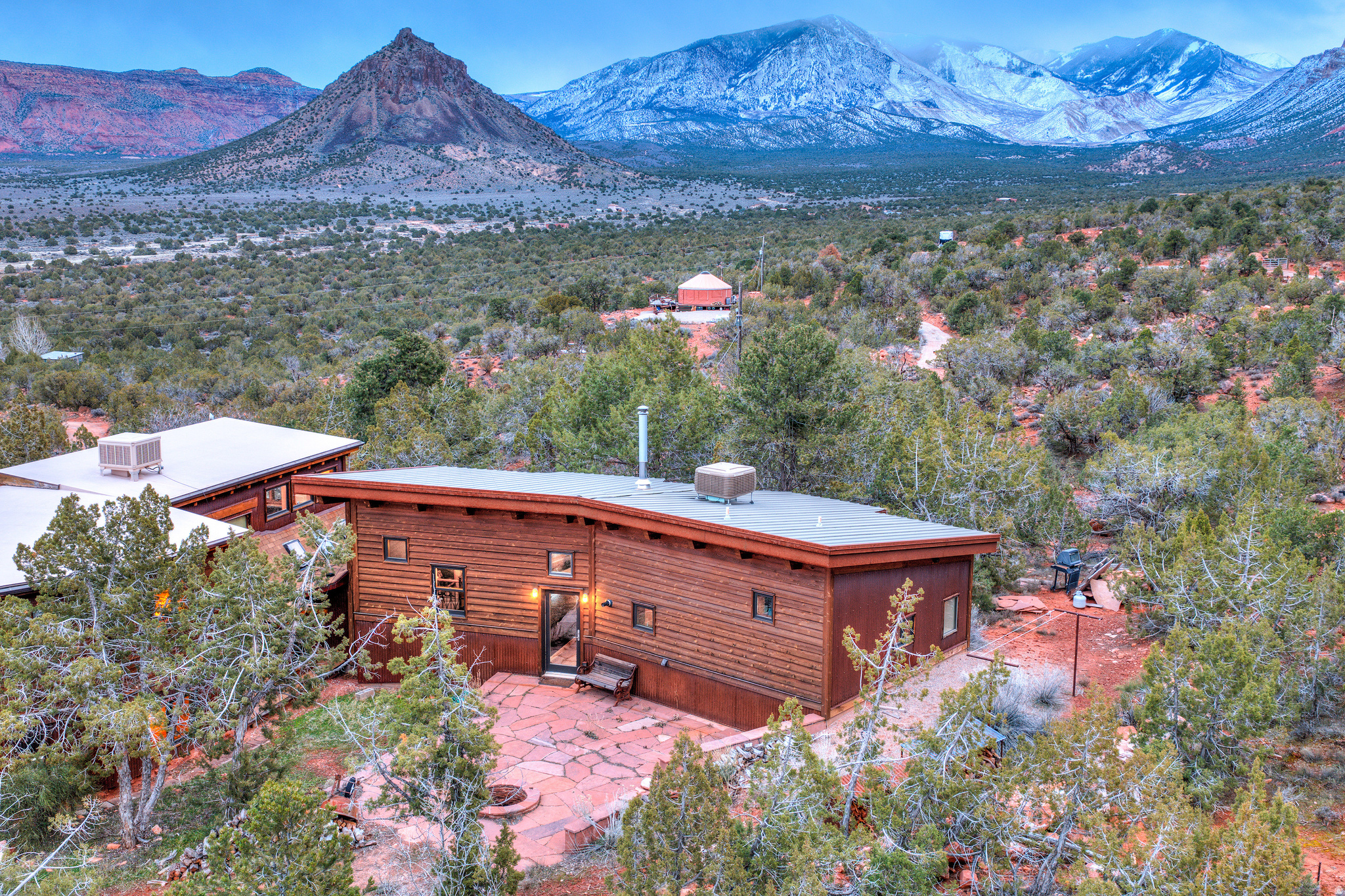 CASTLE VALLEY RIVER RANCHOS - Residential