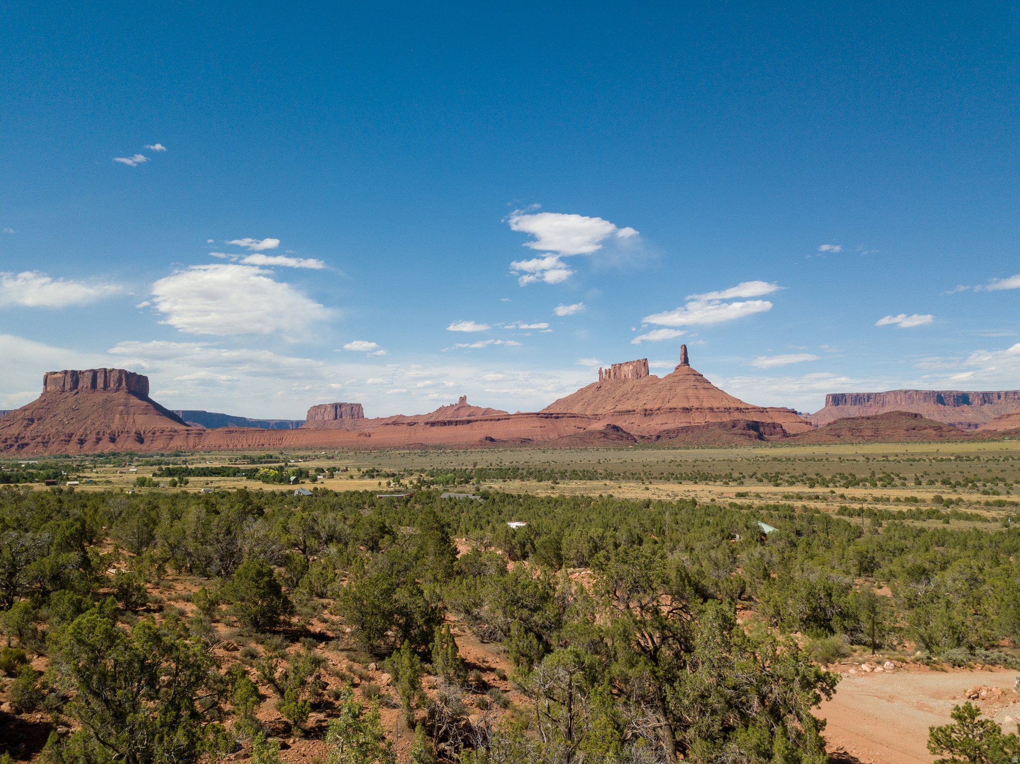 CASTLE VALLEY RIVER RANCHOS - Residential