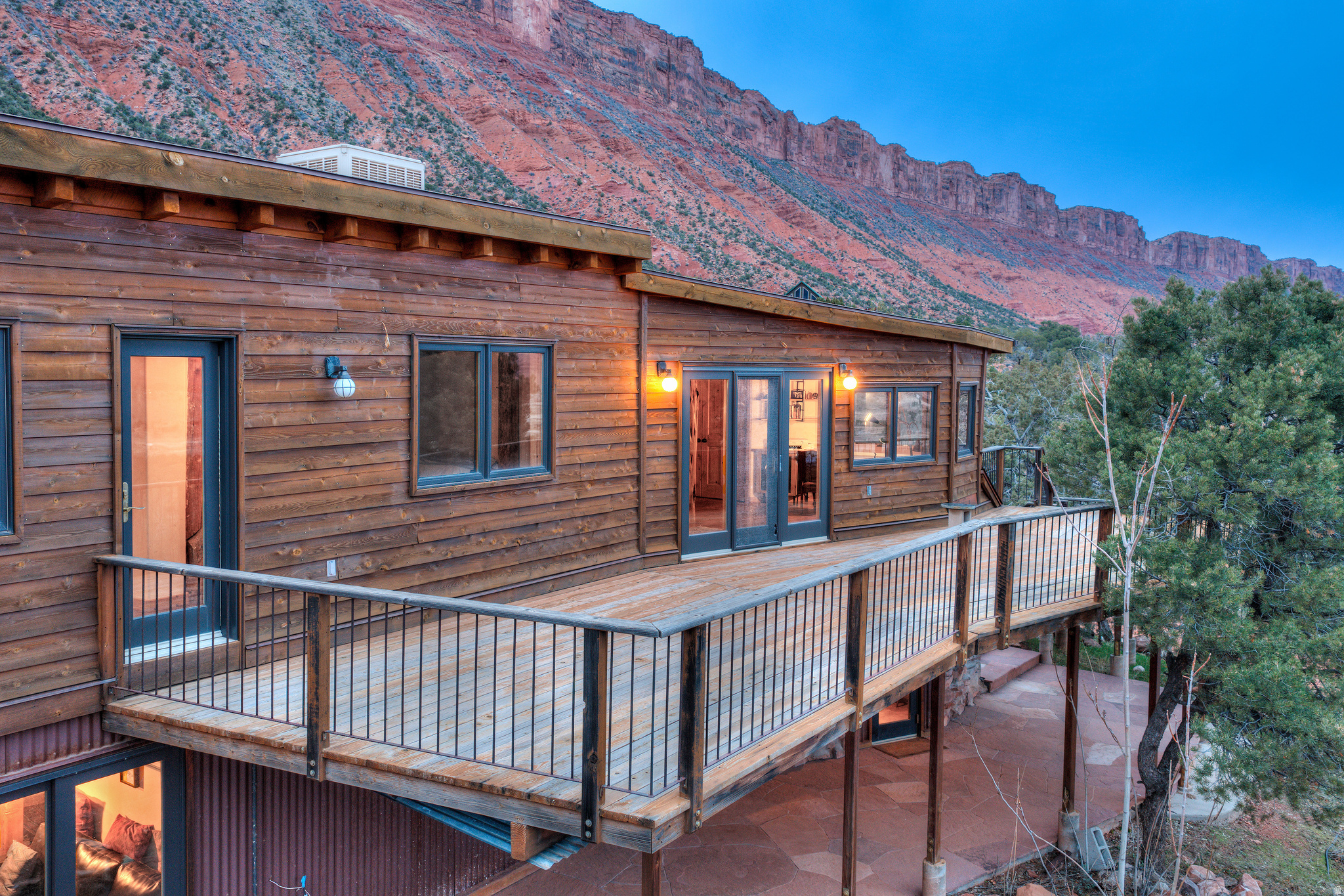 CASTLE VALLEY RIVER RANCHOS - Residential