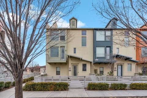 Photo of 4763 W DAYBREAK RIM WAY, South Jordan, UT 84009 (MLS # 2136893)