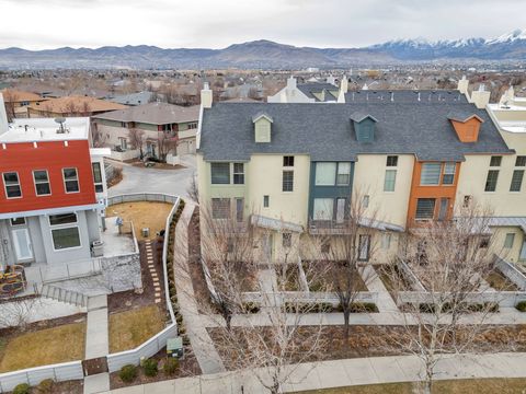 Tiny photo for 4763 W DAYBREAK RIM WAY, South Jordan, UT 84009 (MLS # 2136893)