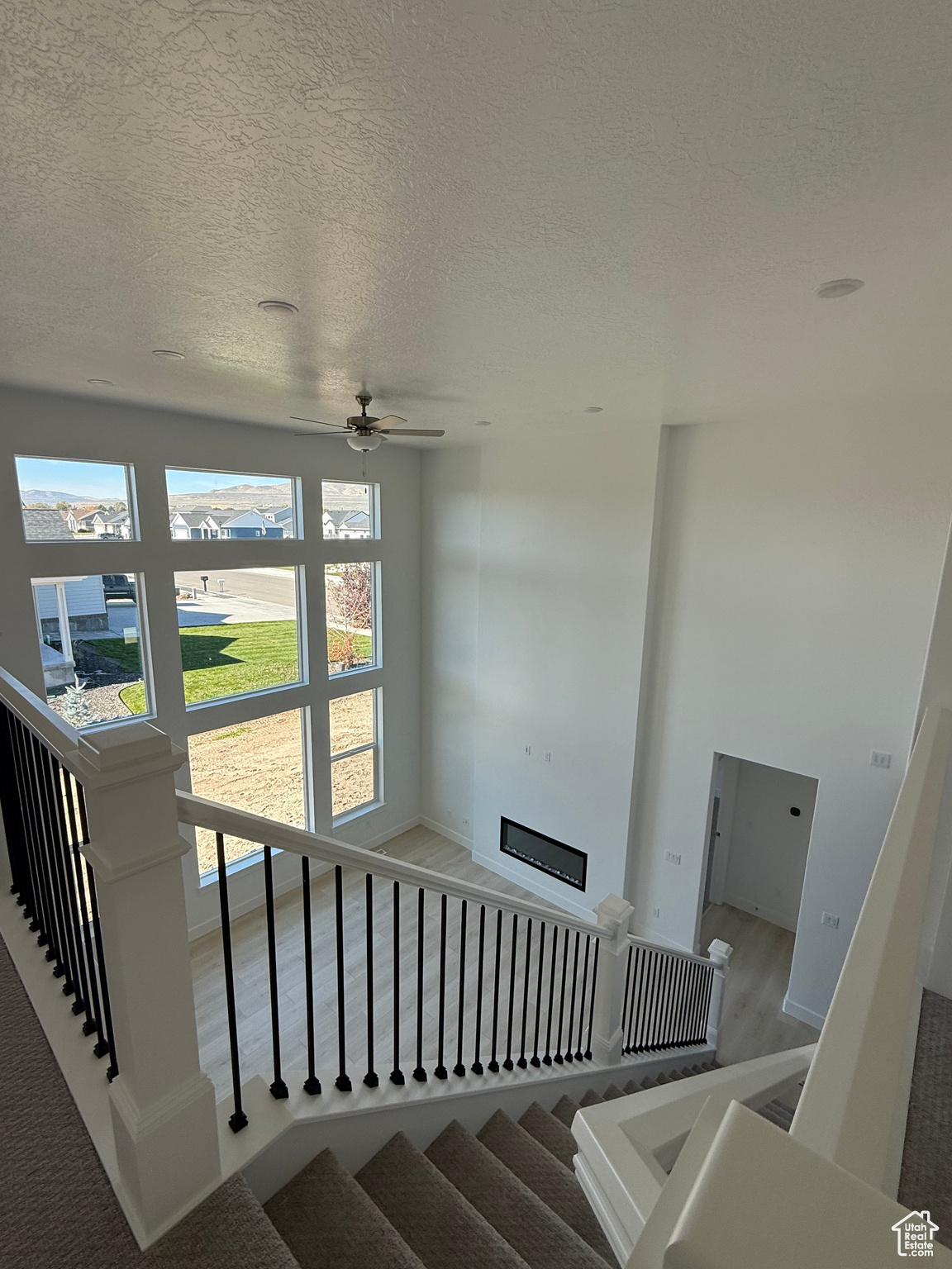 RIVERS EDGE - Residential