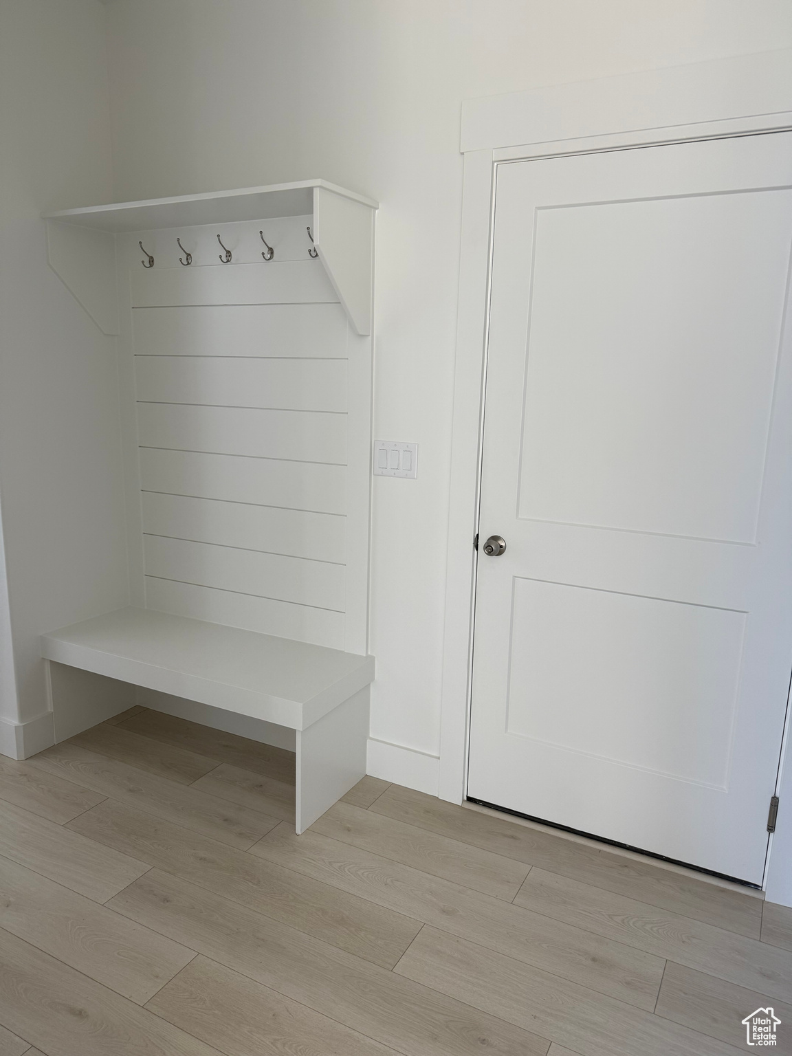 RIVERS EDGE - Residential