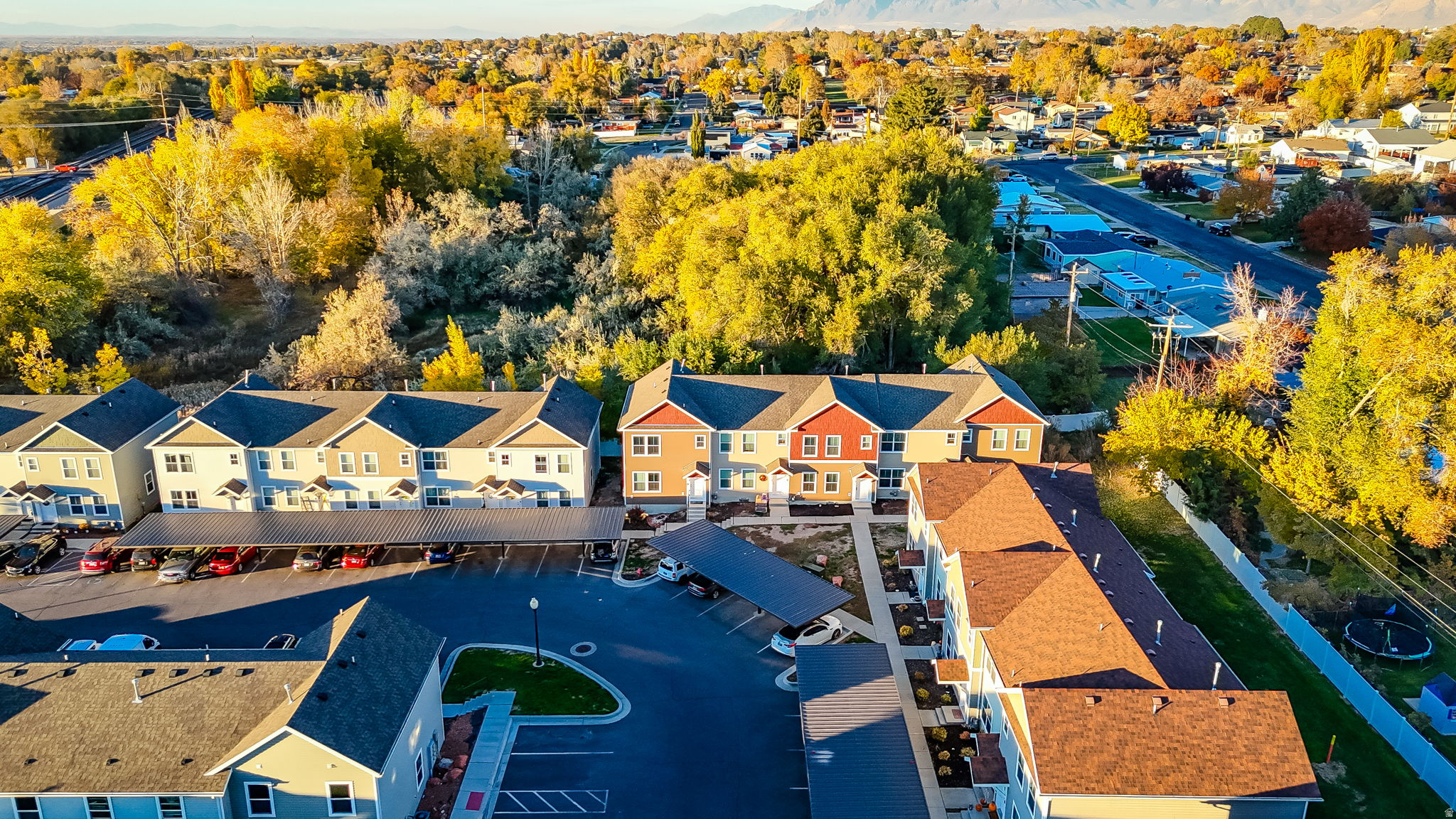 SUNSET PLACE TOWNHOU - Residential