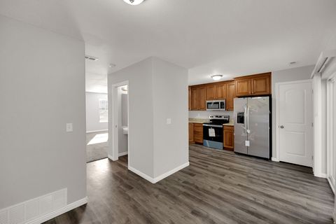 Tiny photo for 480 W 2650 N, Sunset, UT 84015 (MLS # 2121261)