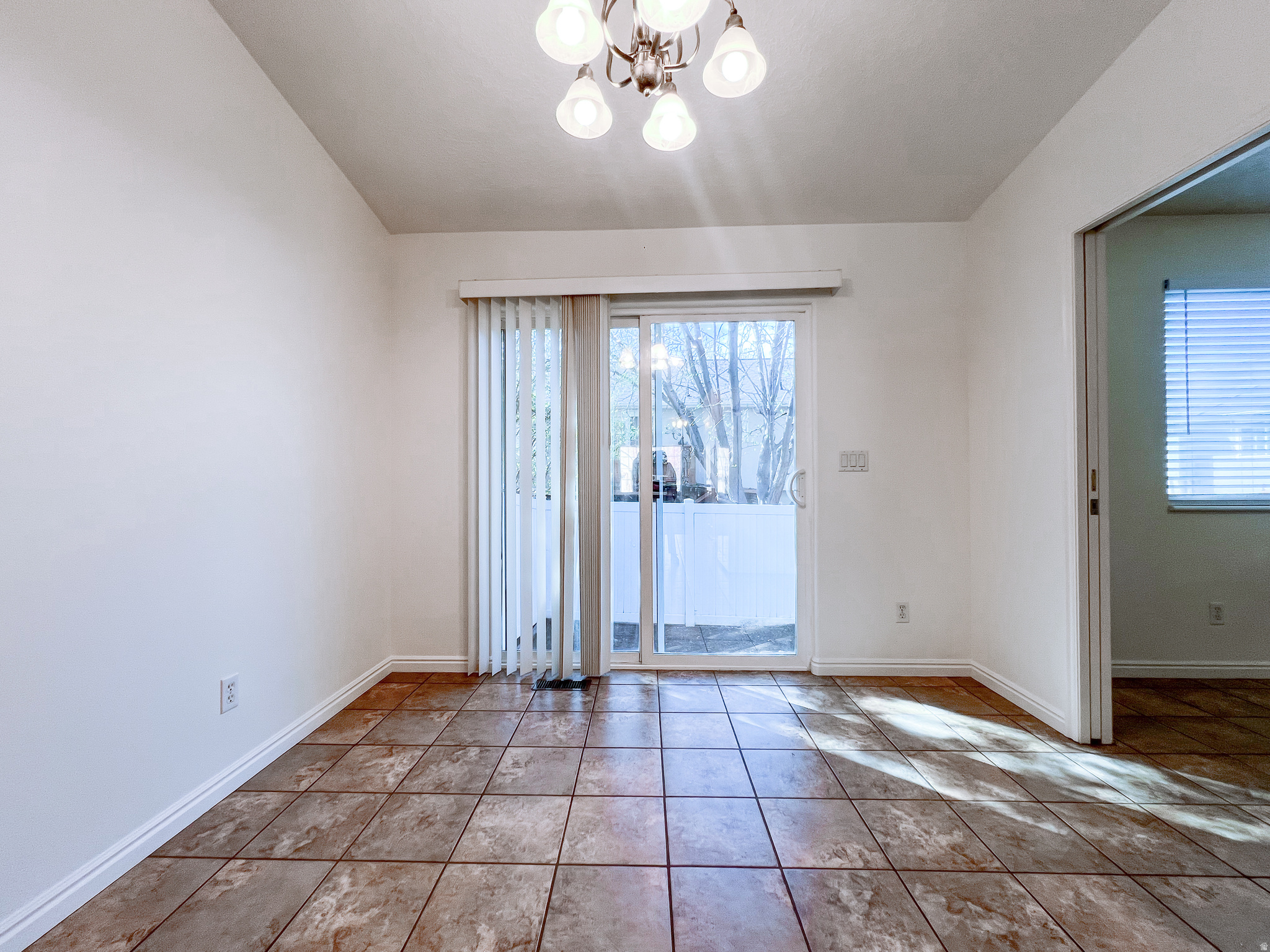 NORTH MEADOW - Residential Income