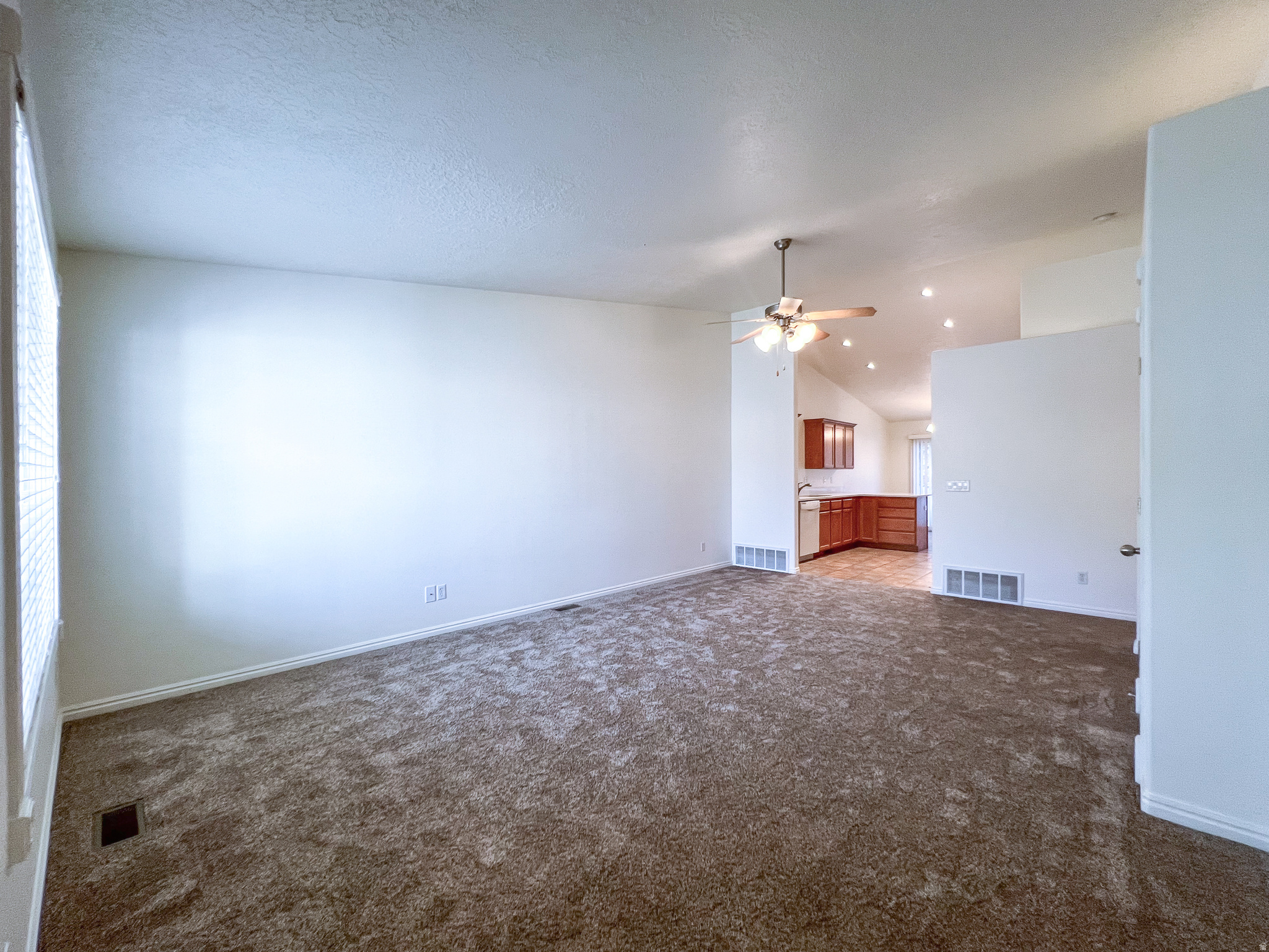 NORTH MEADOW - Residential Income