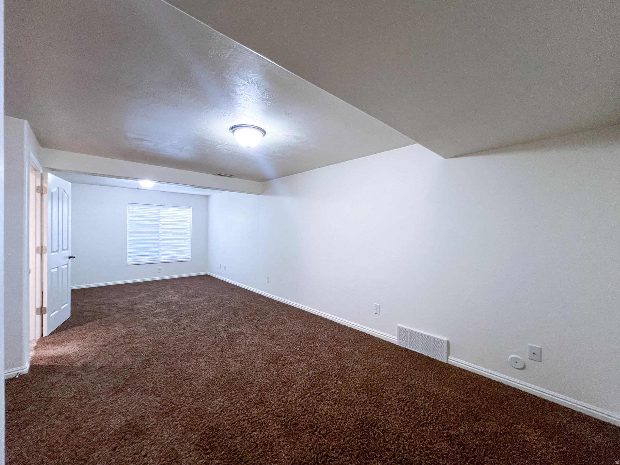 NORTH MEADOW - Residential Income