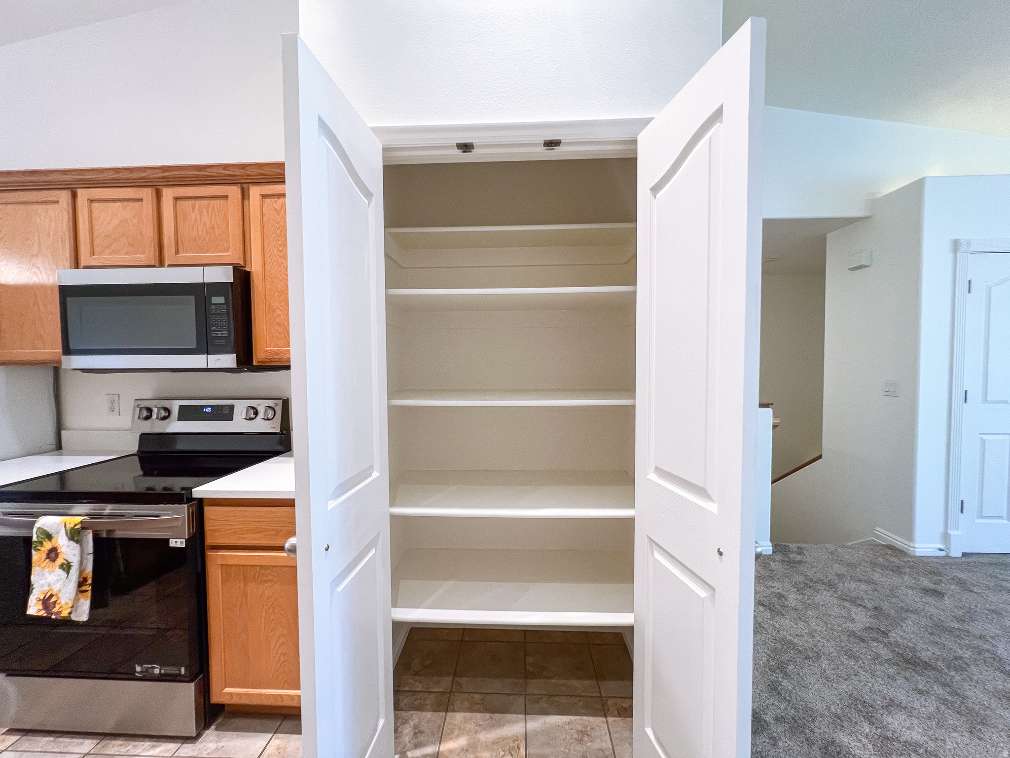 NORTH MEADOW - Residential Income