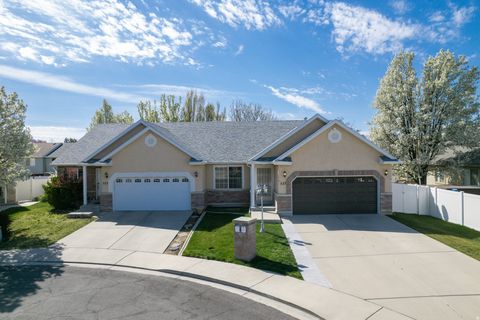 Tiny photo for 527 W 1450 N, Orem, UT 84057 (MLS # 2146063)