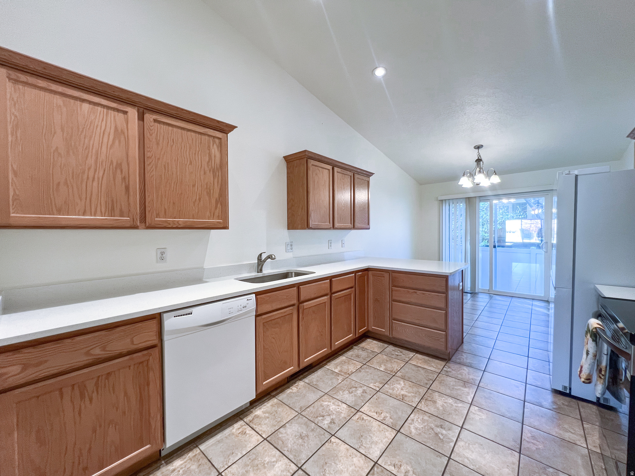 NORTH MEADOW - Residential Income