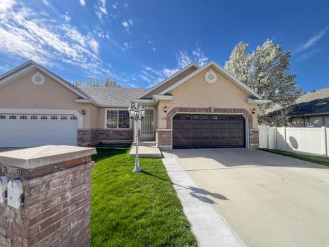 Tiny photo for 527 W 1450 N, Orem, UT 84057 (MLS # 2146063)