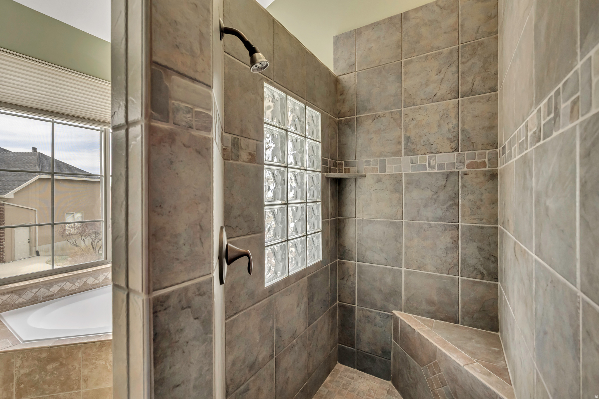 CANYON RIDGE AT AKAGI FARM - Residential