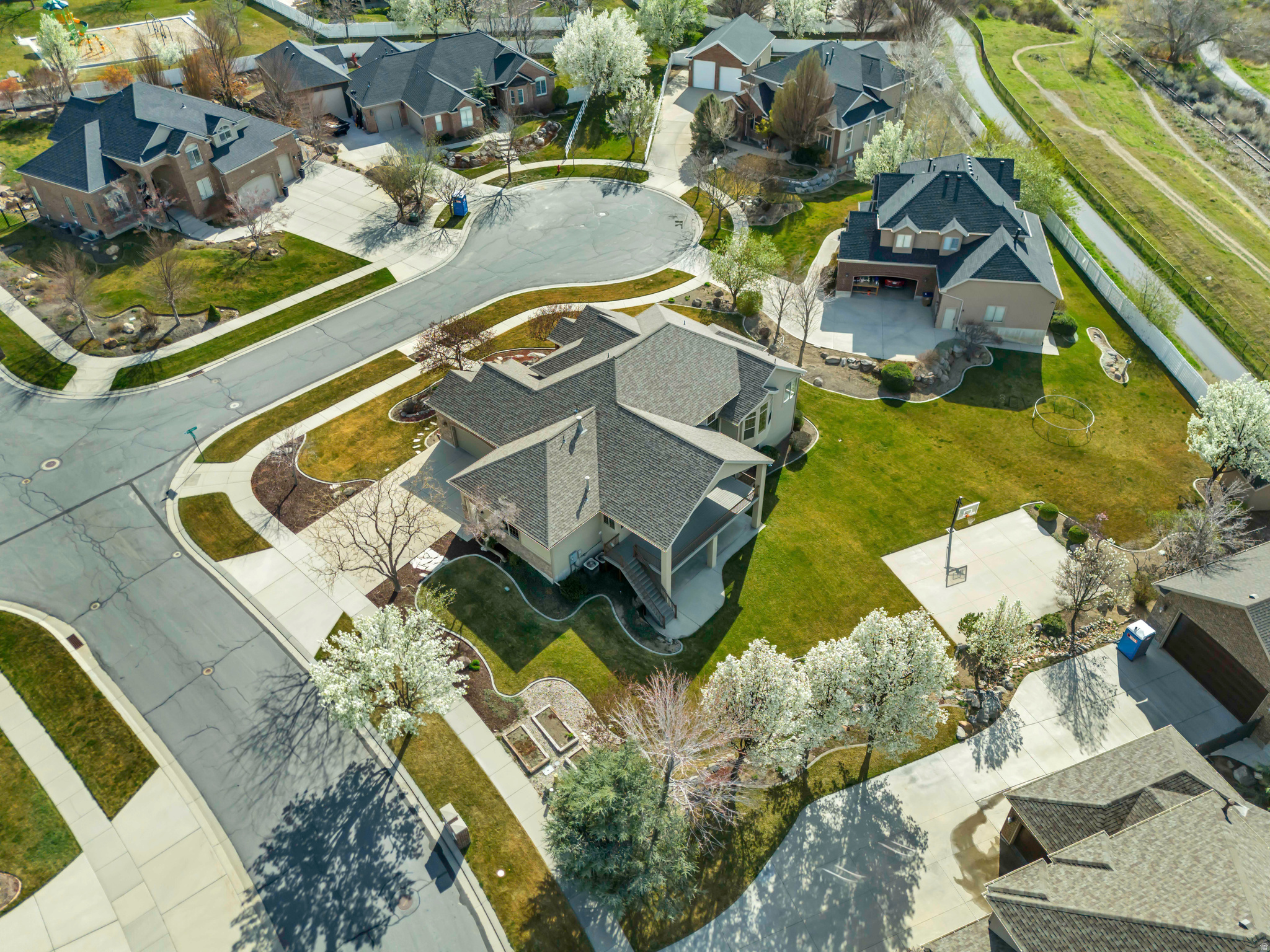 CANYON RIDGE AT AKAGI FARM - Residential