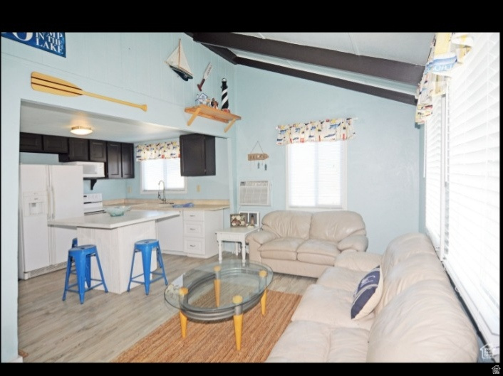 CAPTAINS COVE B - Residential