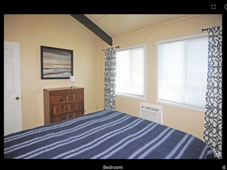 CAPTAINS COVE B - Residential