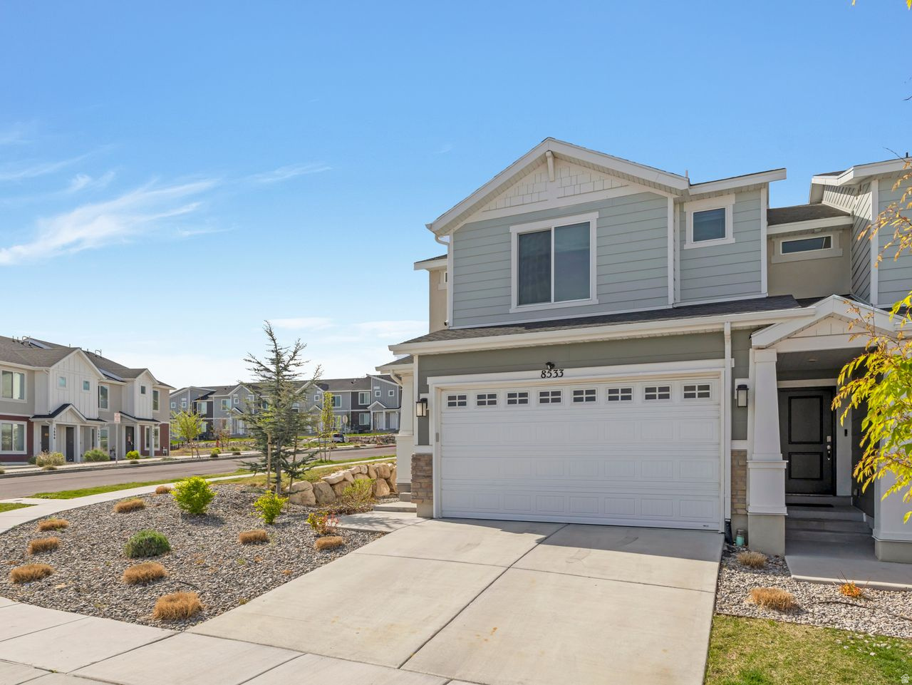 LITTLE VALLEY GATEWAY - Residential