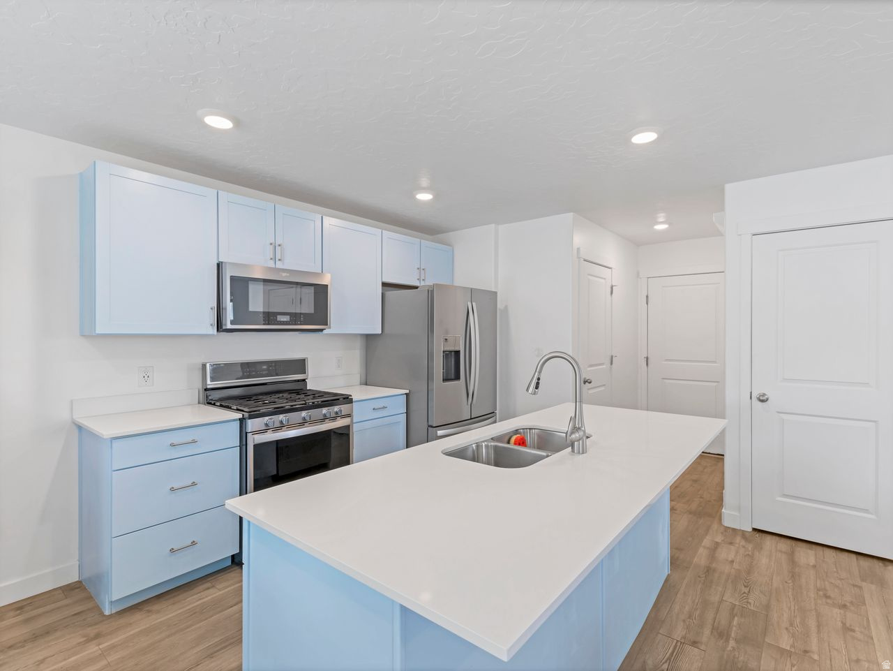 LITTLE VALLEY GATEWAY - Residential