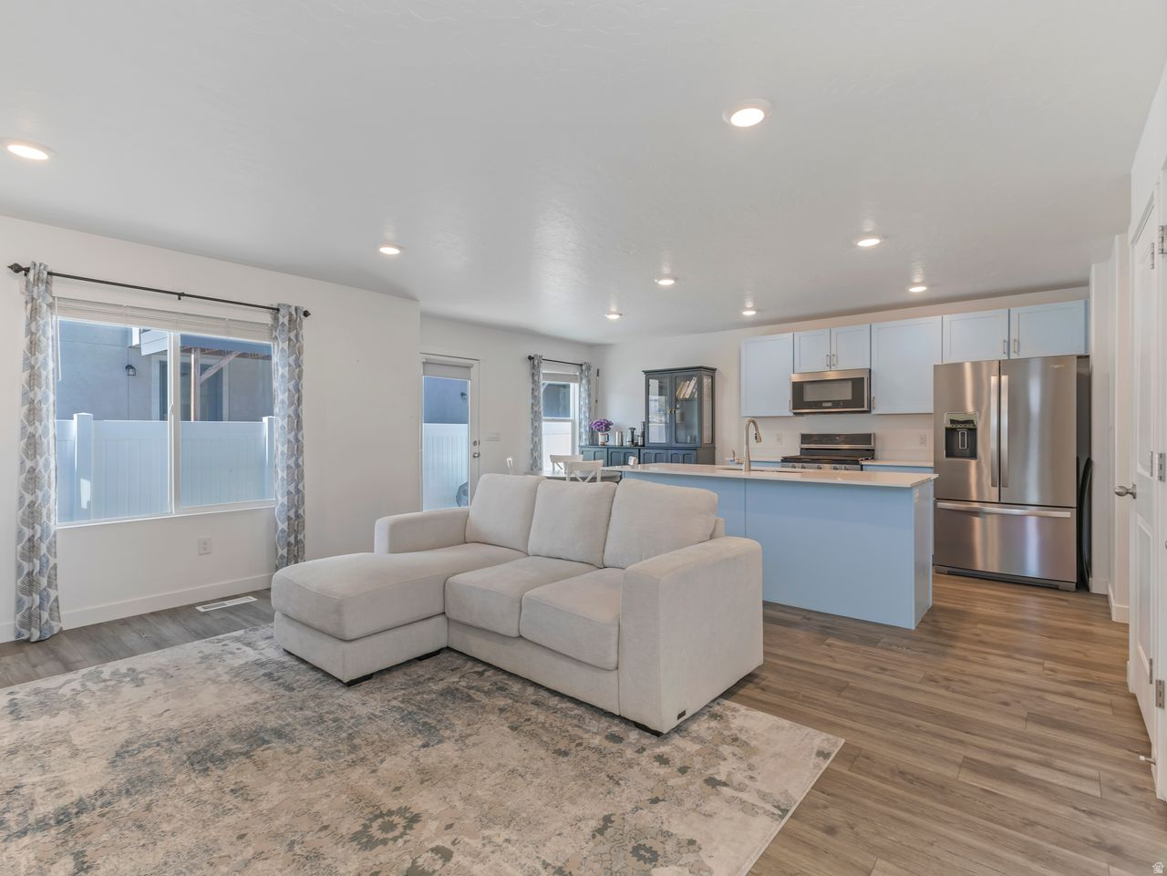 LITTLE VALLEY GATEWAY - Residential