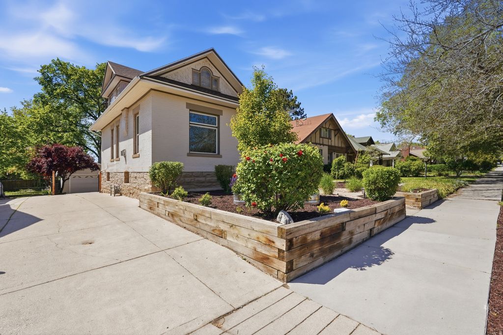 Photo of 642 S 1200 E, Salt Lake City, UT 84102 (MLS # 2155973)