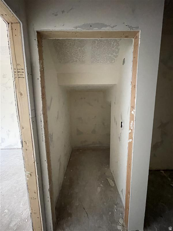 QUAIL HOLLOW PHASE 2 - Residential