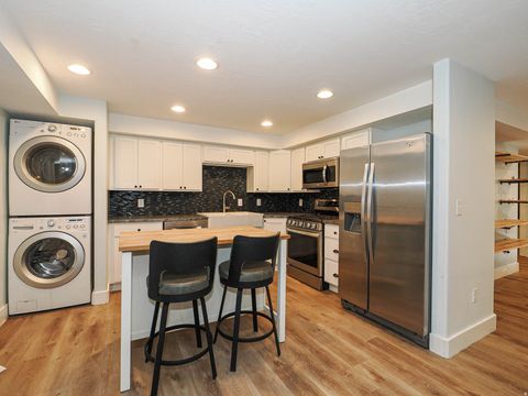 Tiny photo for 7093 W KLORISSA PL, Herriman, UT 84096 (MLS # 2148759)