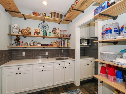 Tiny photo for 7093 W KLORISSA PL, Herriman, UT 84096 (MLS # 2148759)