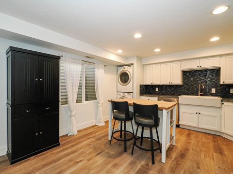 Tiny photo for 7093 W KLORISSA PL, Herriman, UT 84096 (MLS # 2148759)