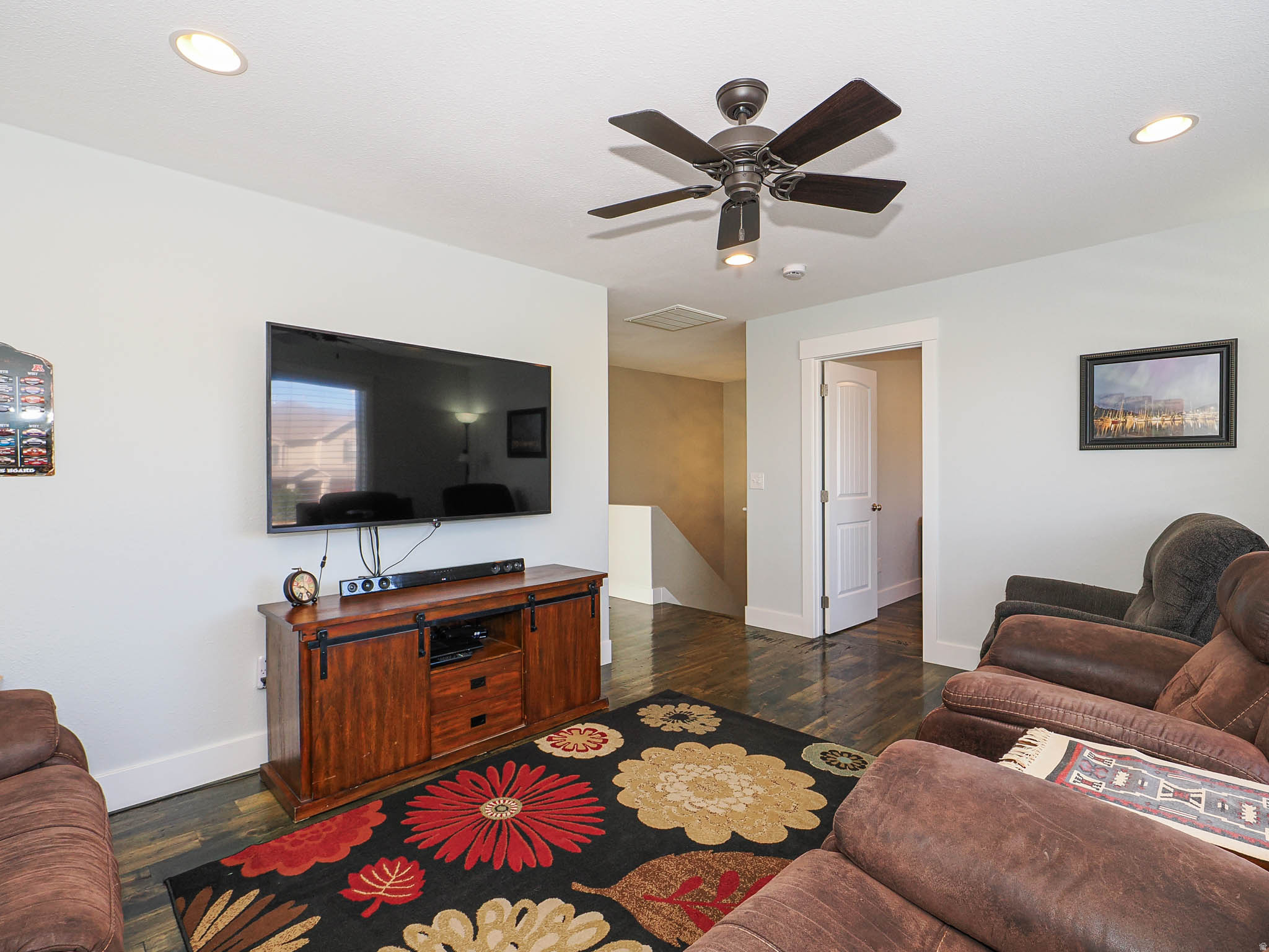 HAMILTON FARMS - Residential