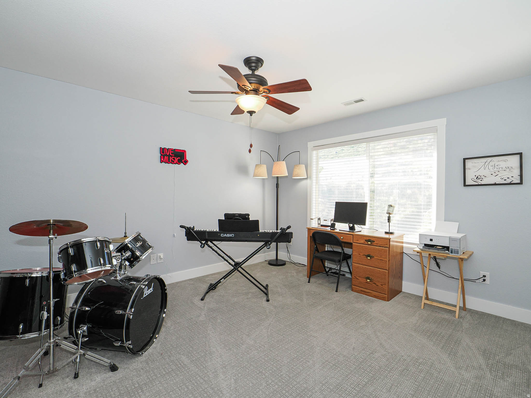 HAMILTON FARMS - Residential