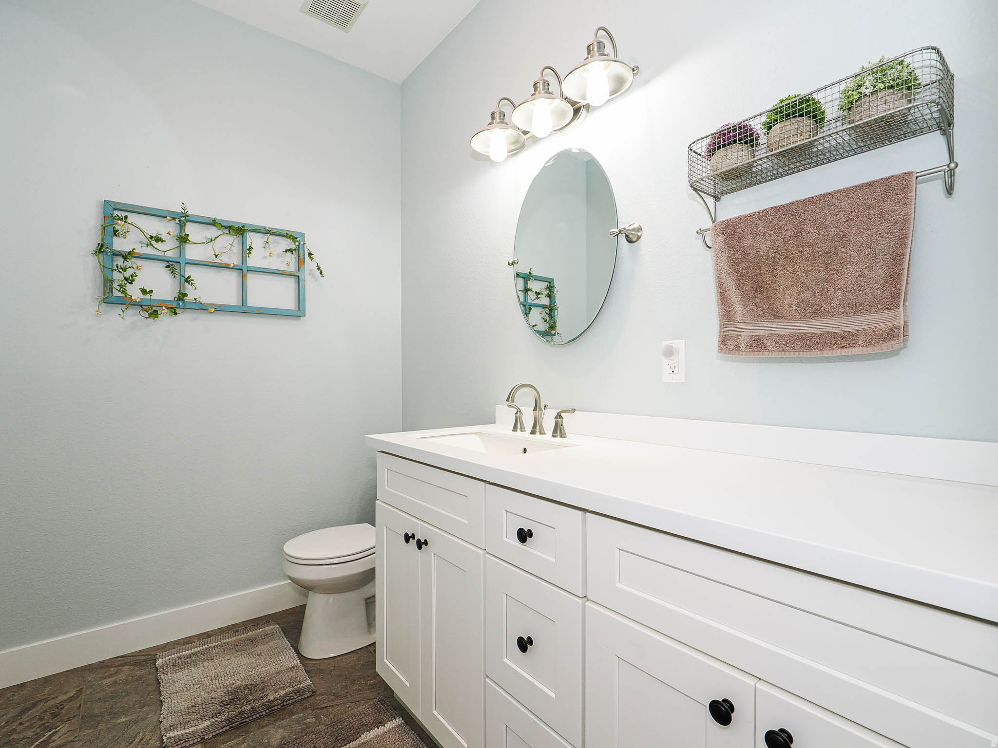 HAMILTON FARMS - Residential