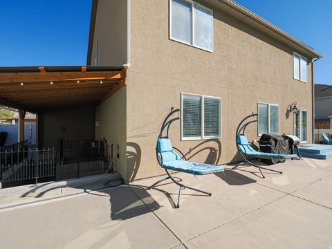 Tiny photo for 7093 W KLORISSA PL, Herriman, UT 84096 (MLS # 2148759)