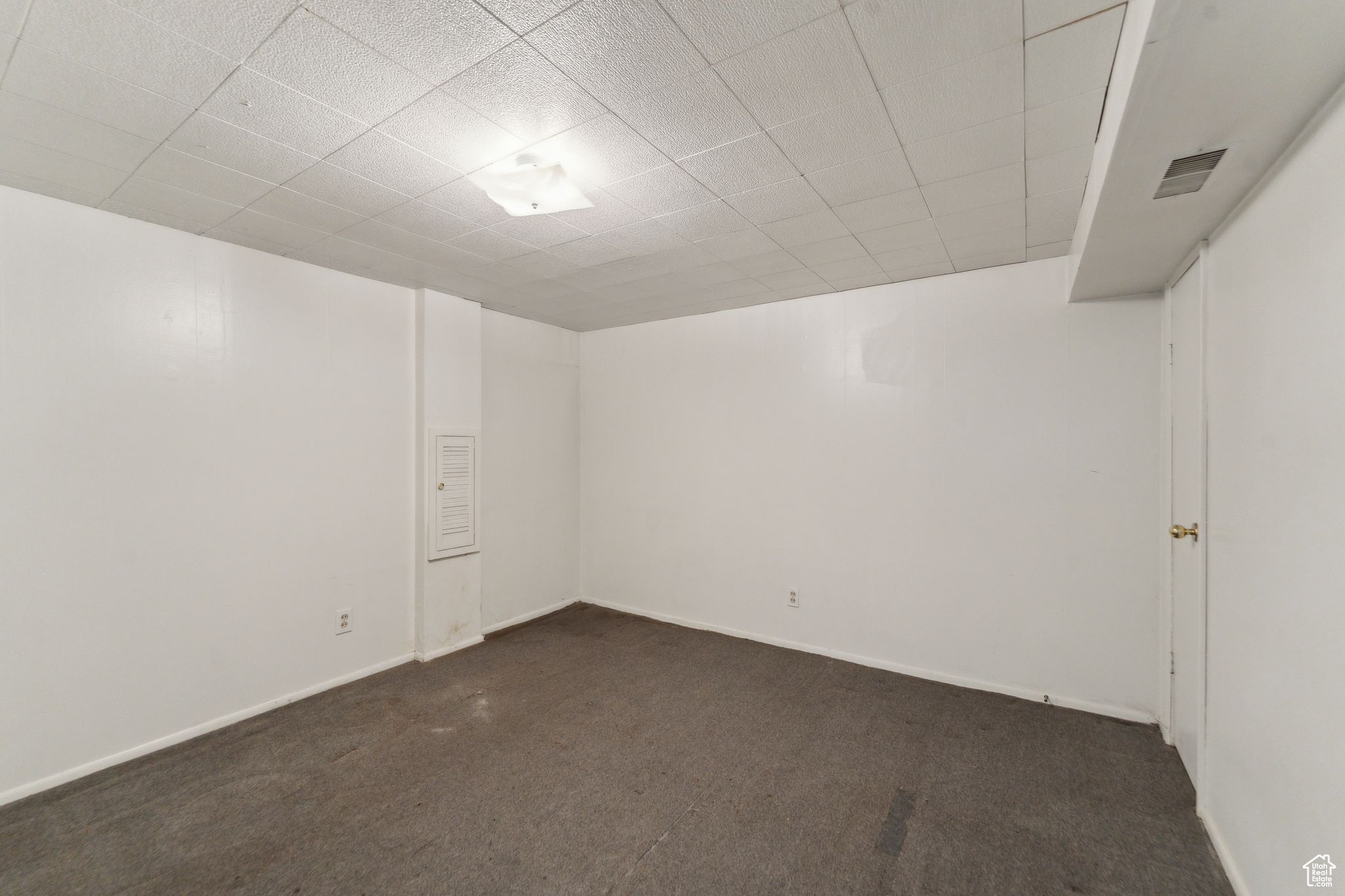 Midvale, Utah 84047, United States, 6 Bedrooms Bedrooms, ,3 BathroomsBathrooms,Residential,Pending,108538