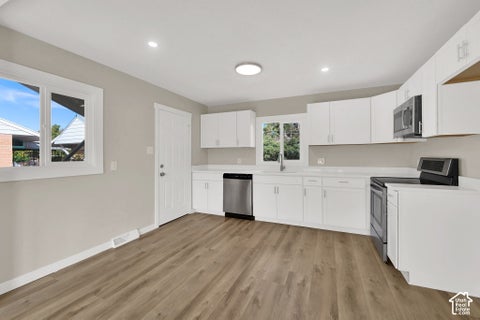 Tiny photo for 560 W 5000 S, Washington Terrace, UT 84405 (MLS # 2192099)