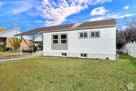 Photo of 560 W 5000 S, Washington Terrace, UT 84405 (MLS # 2192099)