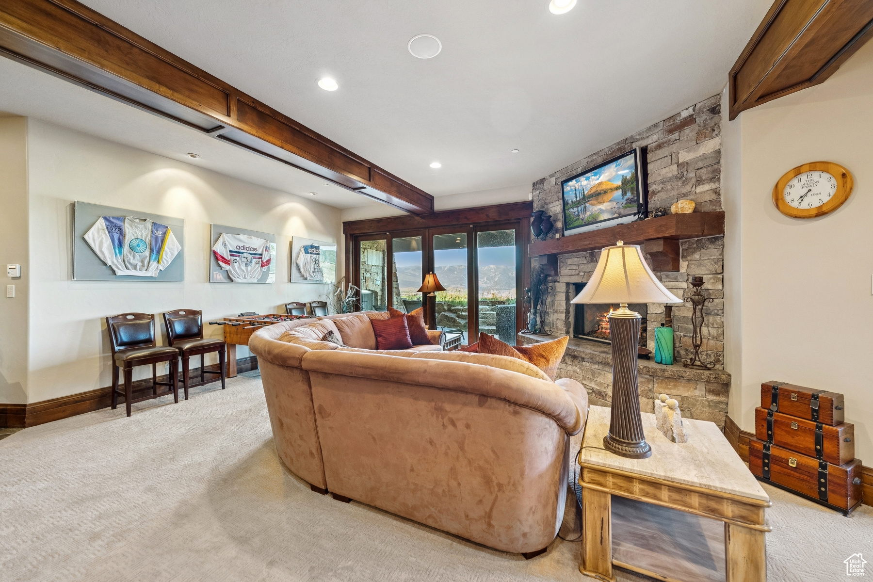 WEST HILLS - Residential