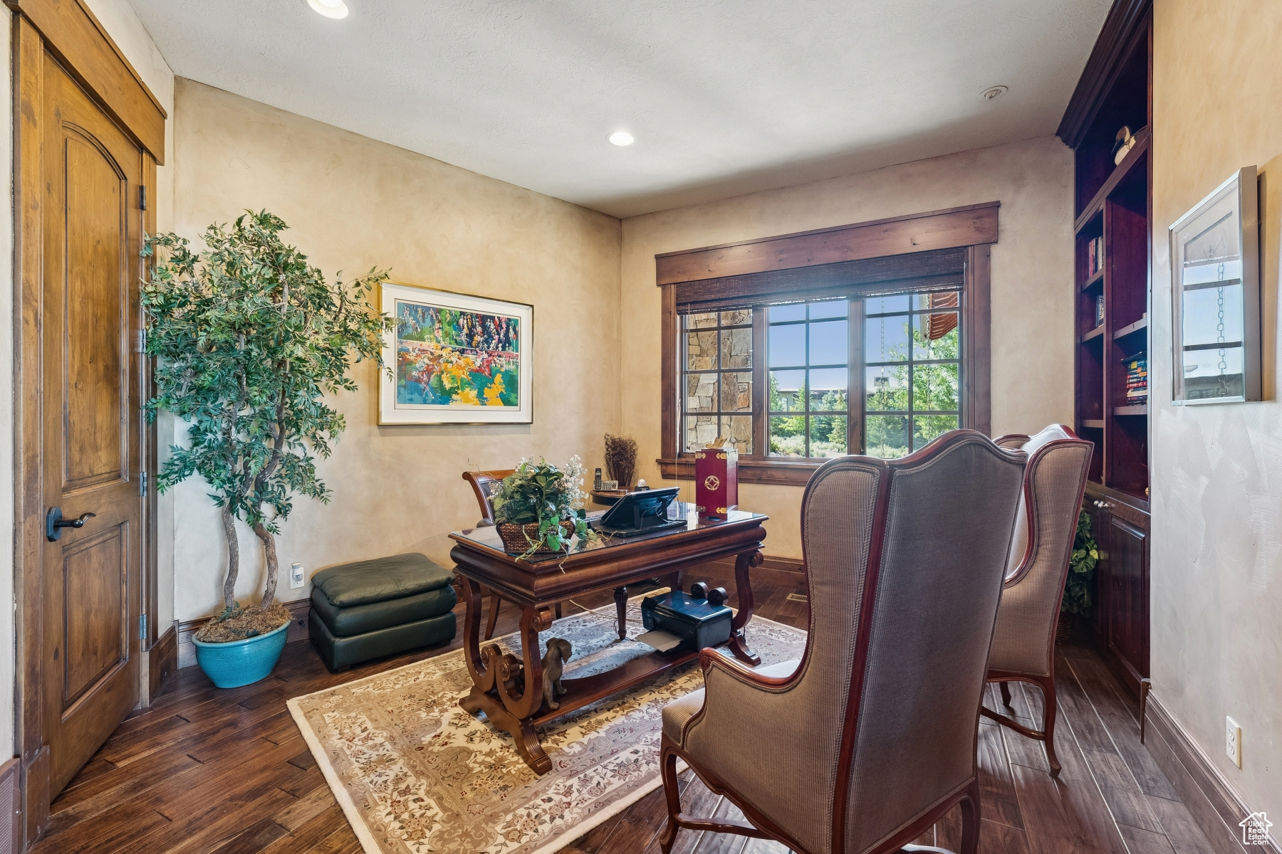 WEST HILLS - Residential