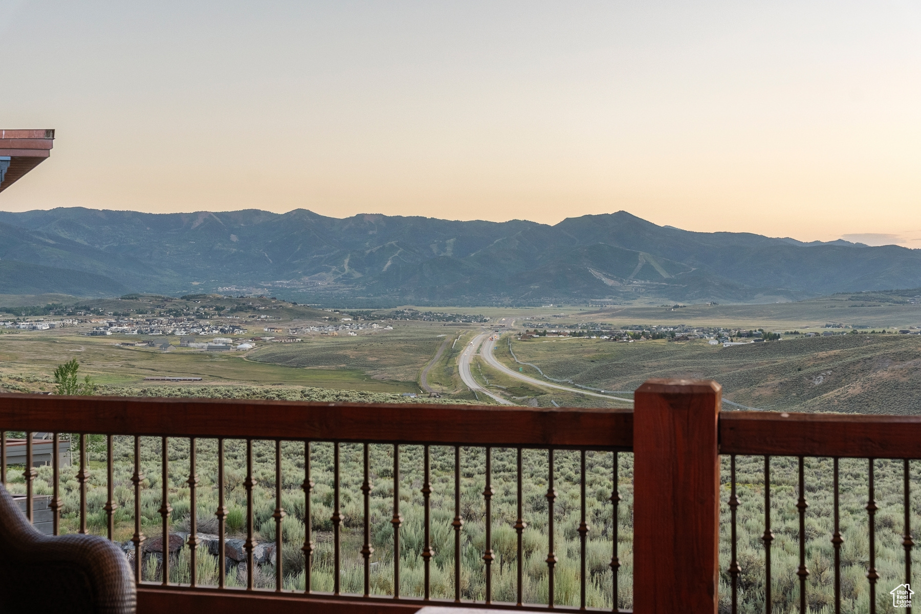 WEST HILLS - Residential