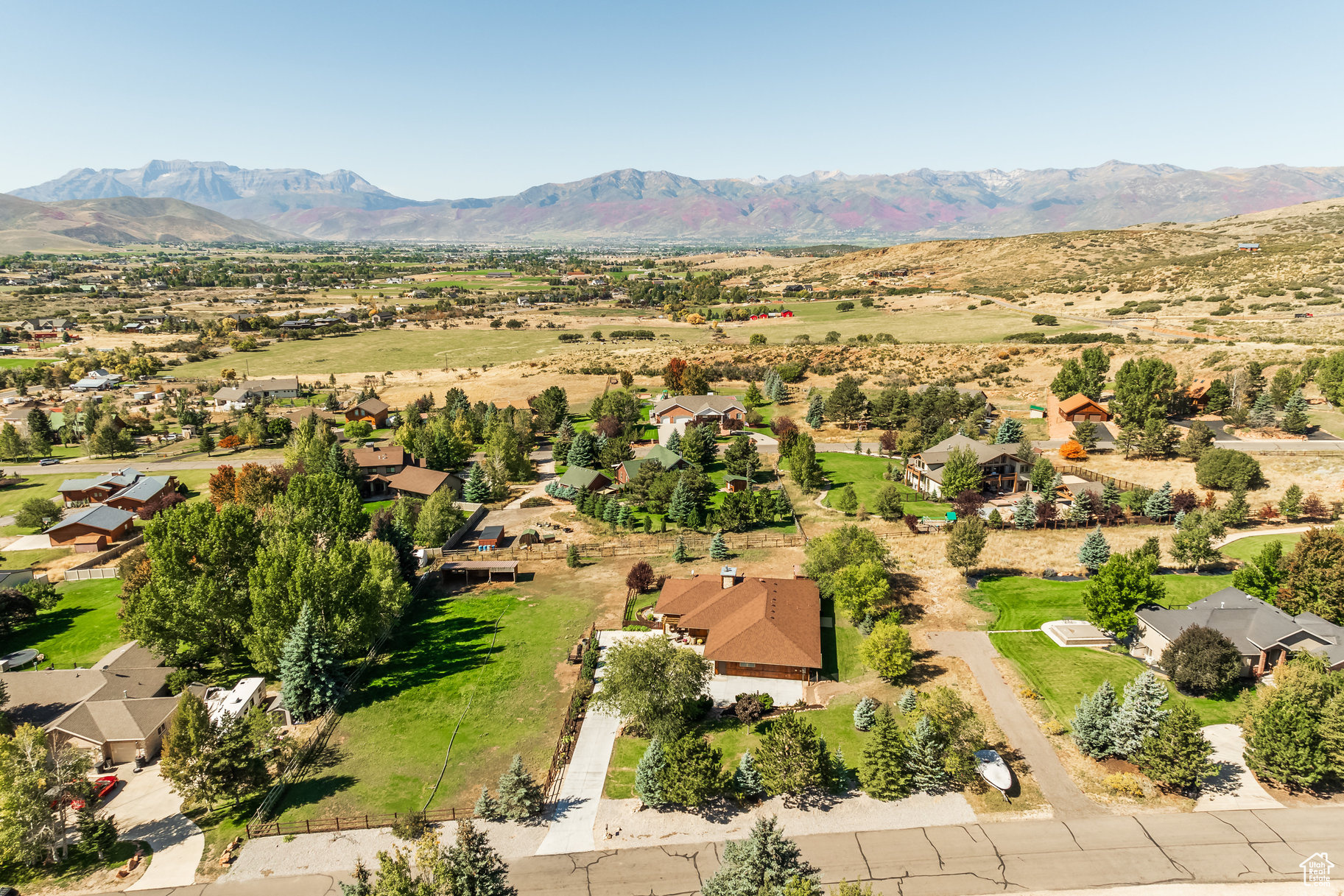 LAKE CREEK ESTATES - Residential