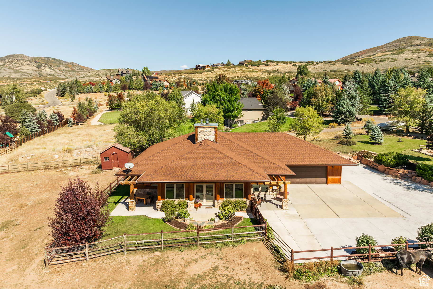 LAKE CREEK ESTATES - Residential