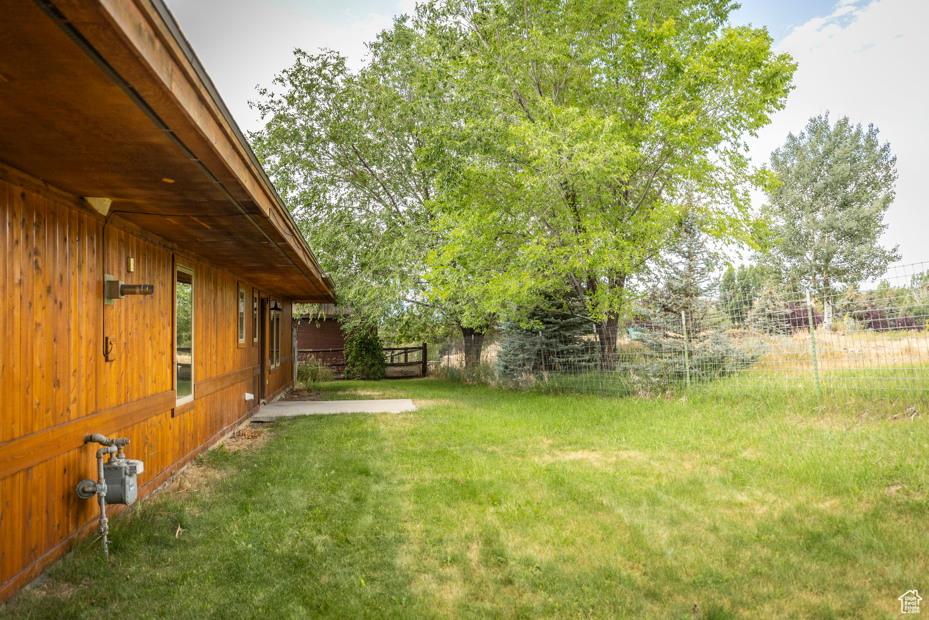 LAKE CREEK ESTATES - Residential